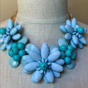 🔆Pale Blue & Turquoise Floral Statement Necklace
